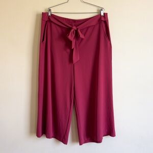 Lark + Grey || Womans Wide Leg Capri Dress Pants size 18